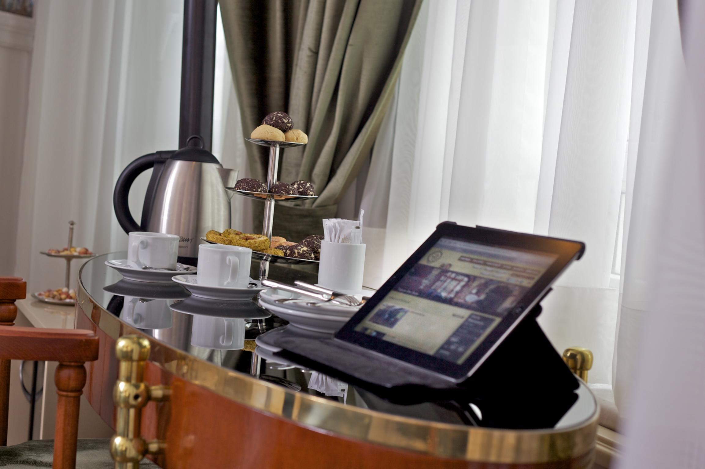 Taksim Star Hotel Istanboel Buitenkant foto