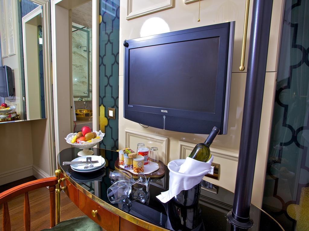 Taksim Star Hotel Istanboel Buitenkant foto